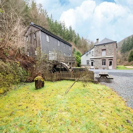 Cottage By Semois River In Ardennes Forest, Cleaning Included *