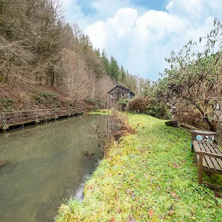 펜션 Cottage By Semois River In Ardennes Forest, Cleaning Included *