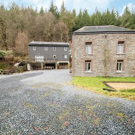 Historic Watermill In Bohan, Cleaning Included